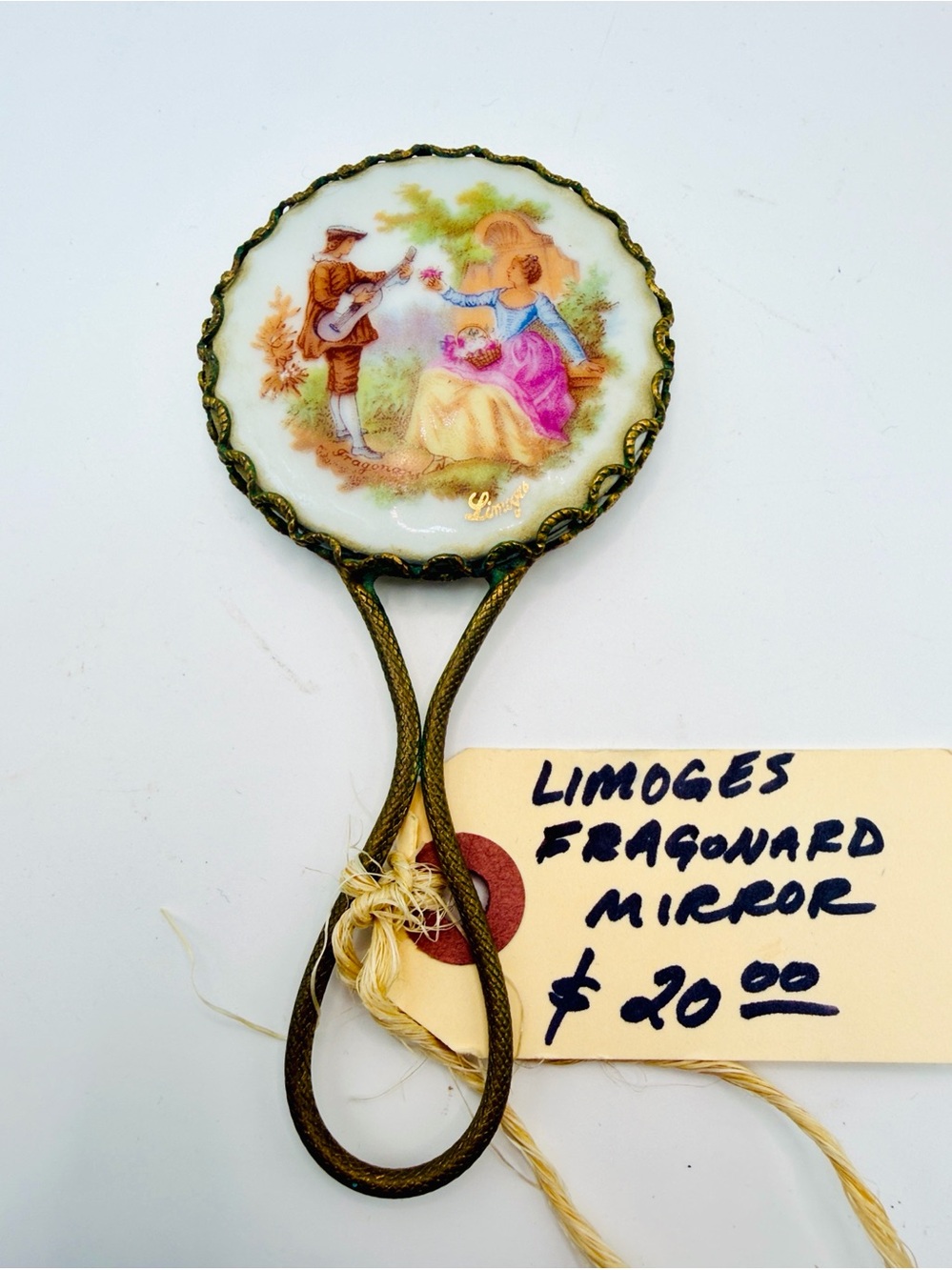 🪞ESTATE: Vintage Limoges Fragonard Hand Mirror w/Courting Couple, 5” x 2.5”